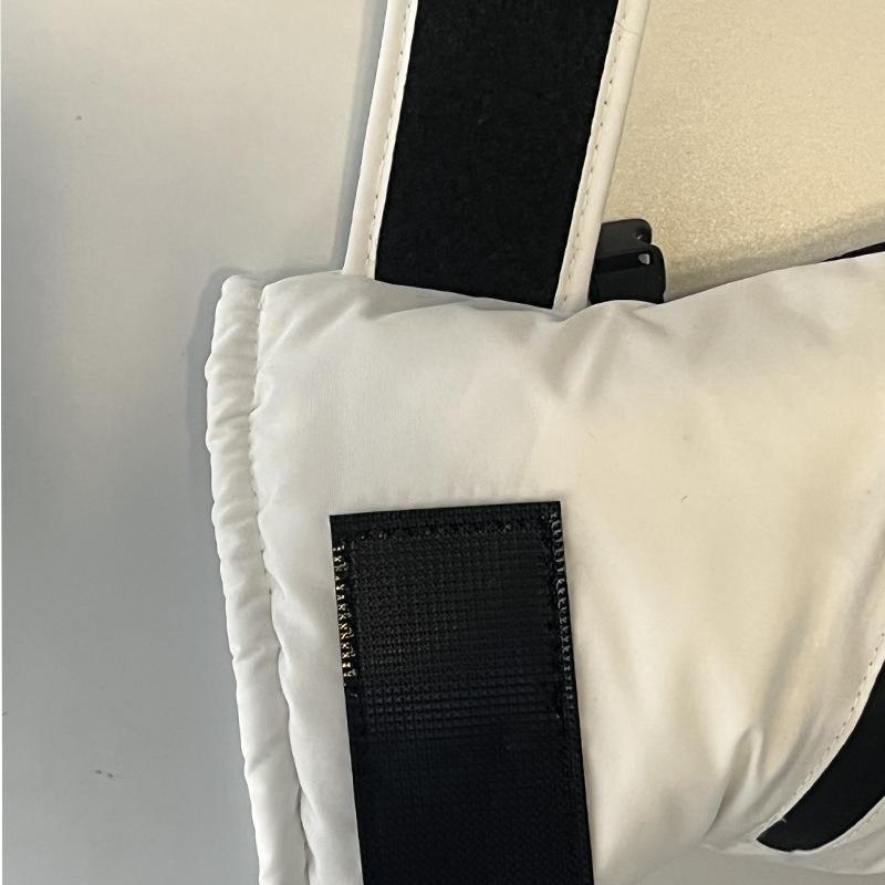 Water-Repellent Warm Touchscreen Gloves